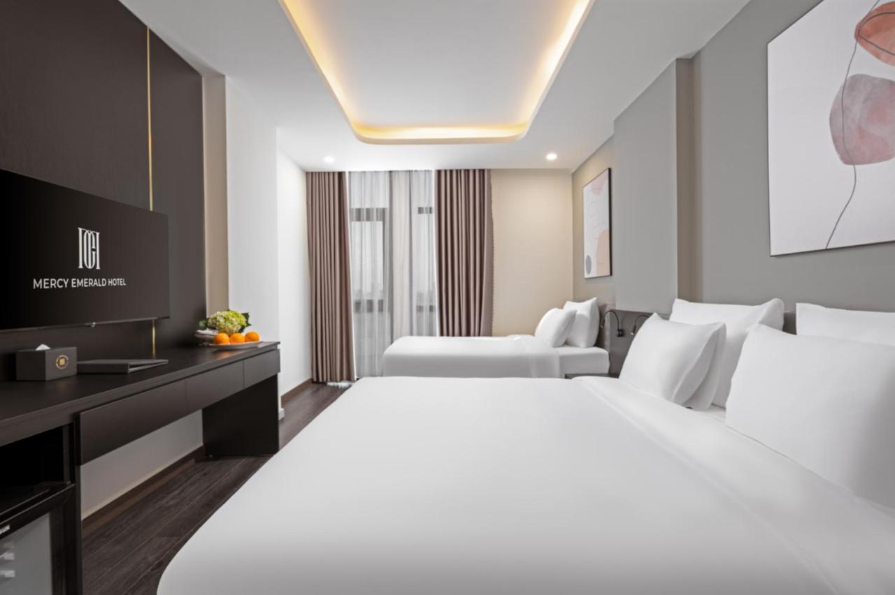 Mercy Emerald Hotel Ντα Νανγκ Εξωτερικό φωτογραφία
